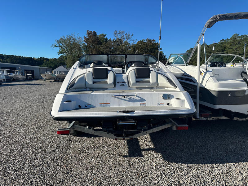 BCE817A3-DCE5-464B-A593-B5FCA026D2D7