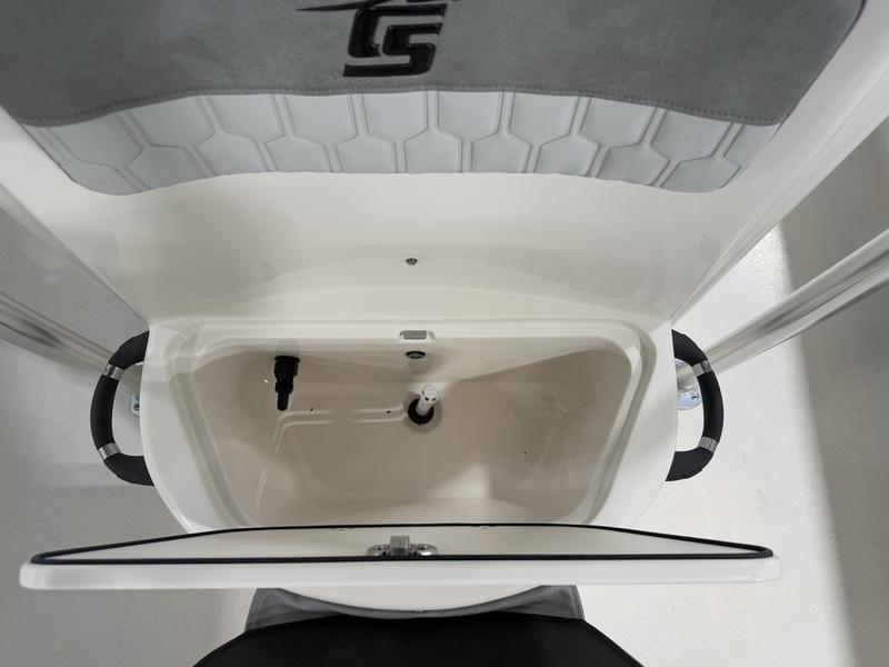 087B5DC3-D98C-4D70-ACE2-3DAF42F77B13