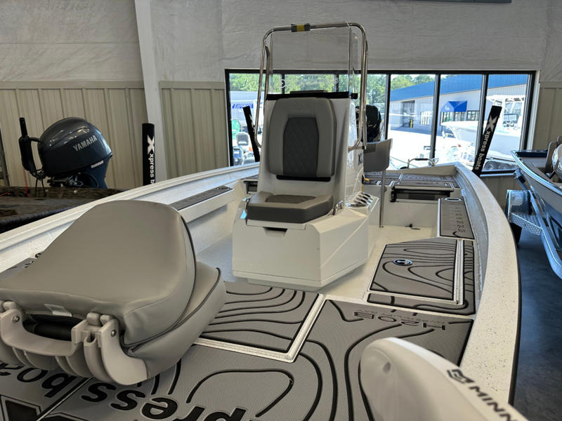 3EF4D3E9-E049-4927-8B4E-AE2E38002673