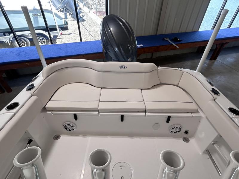 83010B18-0610-4F2C-8F97-1FD13114C97C