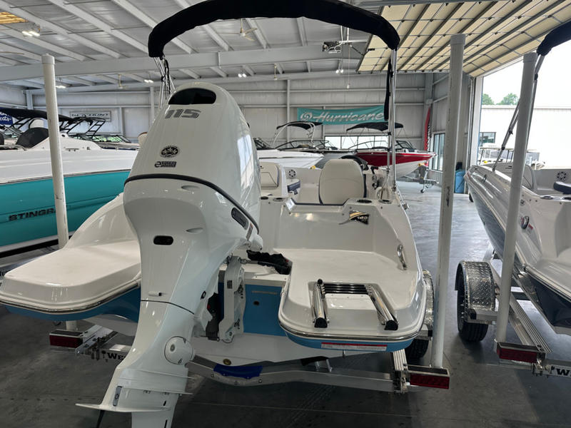 A083798E-FE05-4D66-9E78-521E14A74187