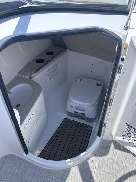 CB973C77-BB31-41CA-97F3-E335D4C47465