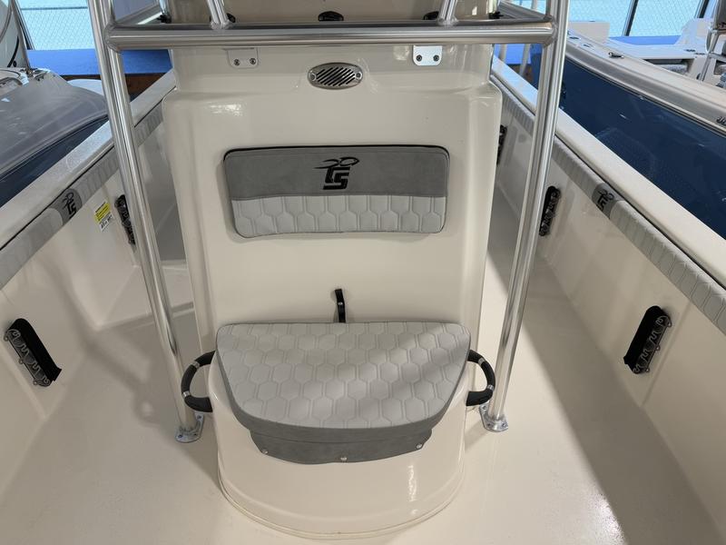 CFA6B863-97B5-4869-83A7-34EE52C9A2BB