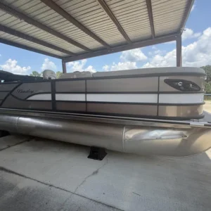 Bentley Legacy 223 Swingback Pontoon